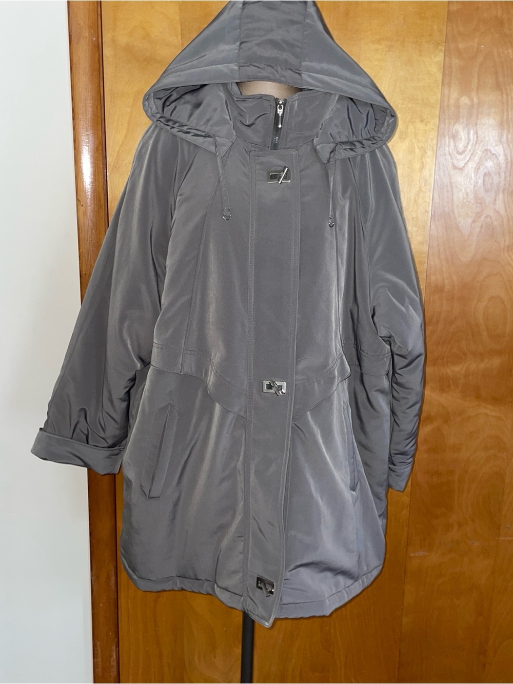 Hooded Gray Puffer Coat with Toggle Closures